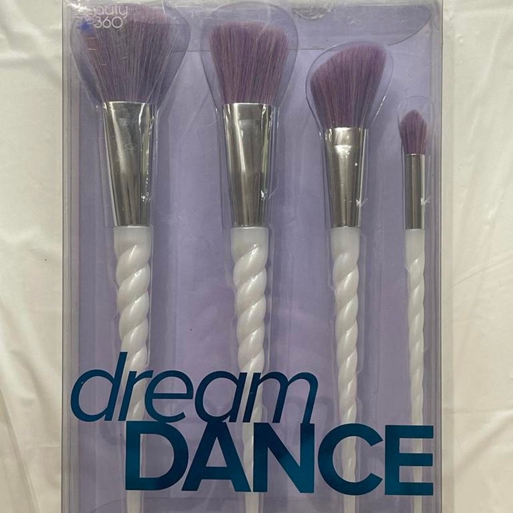 Dream Dance Makeup Brush Set